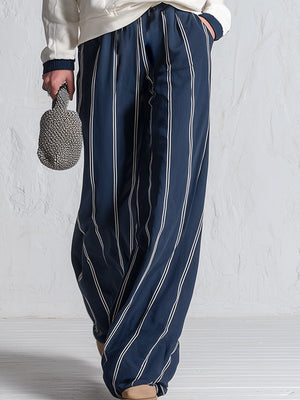 AURORA - Set felpa raglan e pantaloni rigati bianco navy