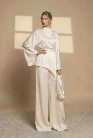 AURELIA - Coordinato con camicia asimmetrica e pantaloni ampi