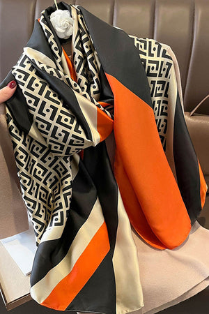 ANDREINA - Maxi scialle oversize in seta effetto satinato