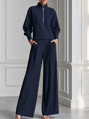 PRASSEDE - Completo gessato con top mezza zip e pantaloni ampi