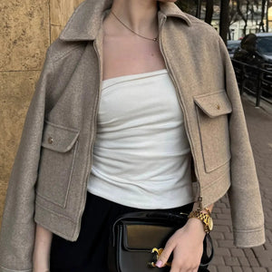 SPINEA - Giacca bomber corta con collo a punta