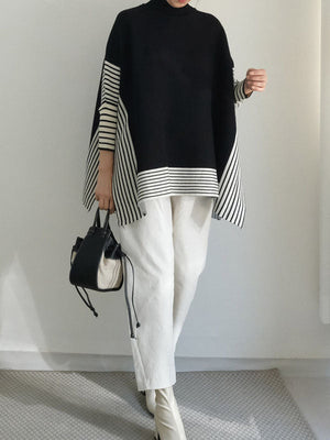 ORSOLA - Maglione morbido a riglione morbido a righe con collo alto e maniche batwing