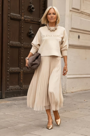 Coordinato • Tessuto morbido e leggero • Top ampio con maniche lunghe e gonna plissettata — Celina — foto 2