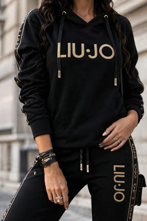 liujo temulooogoooo23333 Coordinato • Tessuto sintetico leggermente lucido • Scritta Paris France dorata e coulisse — Vania — SHOT 1