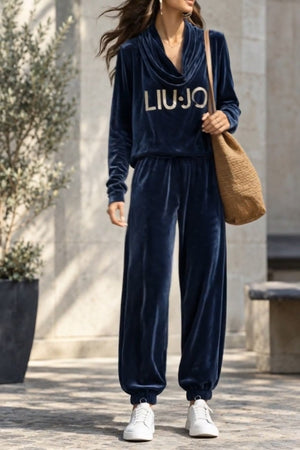 Coordinato • Velluto • Scollatura drappeggiata e pantaloni con elastico — Minerva — SHOT 1