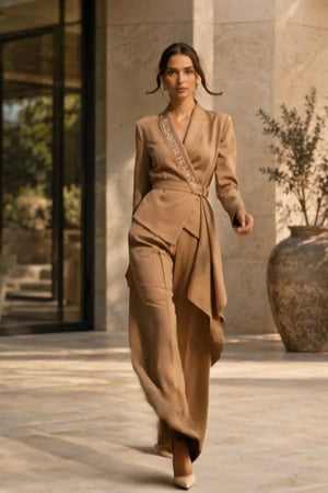 ELISABETTA FRANCHI logos elisabetta Coordinato • Raso • Cintura in vita e drappeggio asimmetrico — Lodovica — SHOT 2