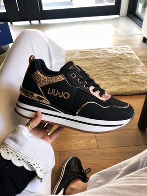 Sneaker LIU_JO • Pelle e tessuto • Inserti dorati e suola rialzata — Maya Edizione Limitata